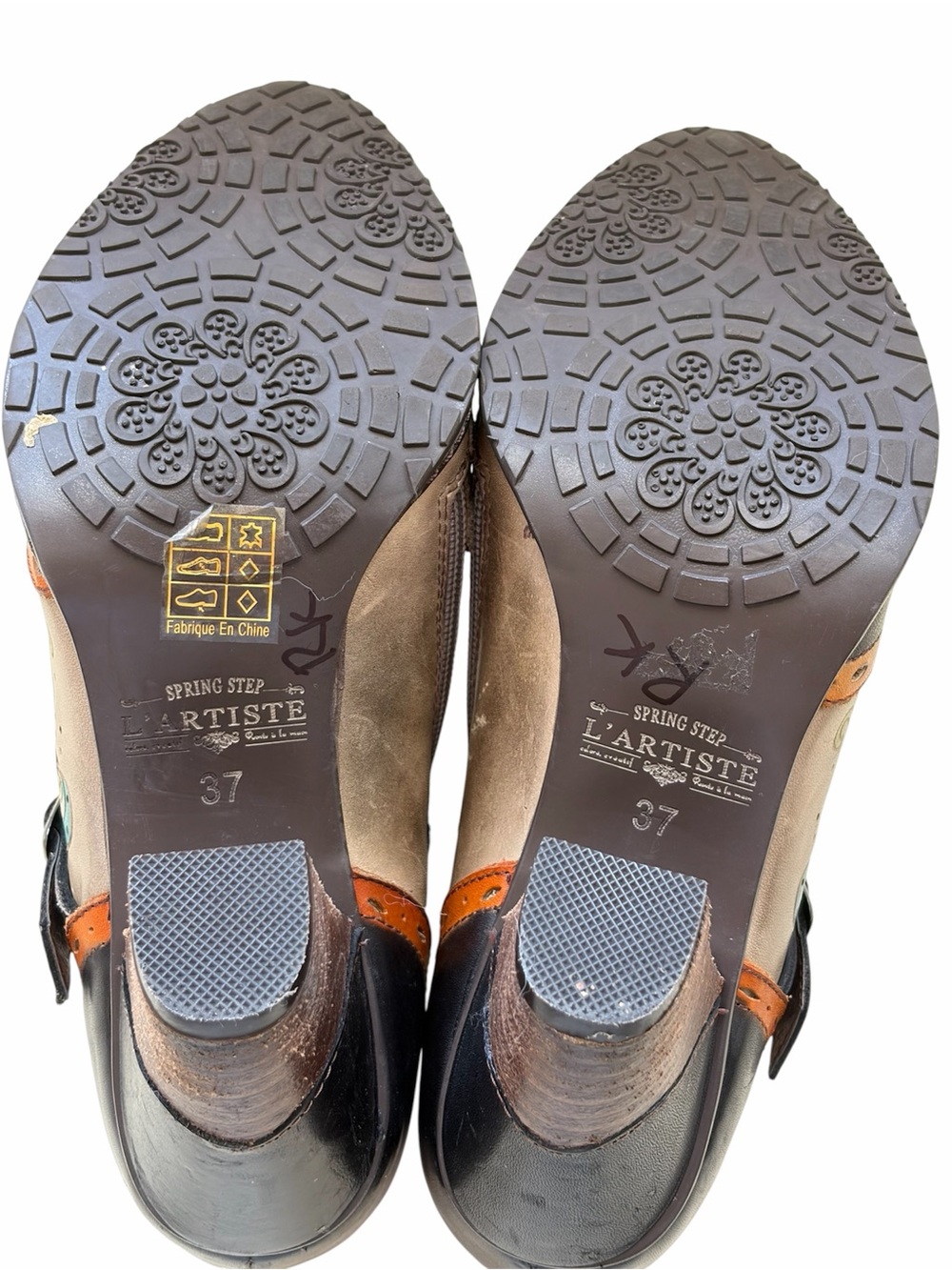 L’Artiste hand painted tooled leather ankle bootie - Picture 6 of 6